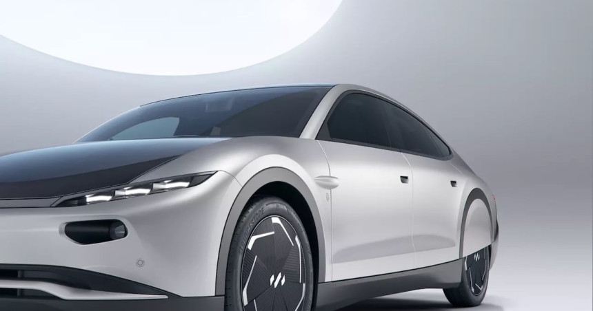The World’s First Solar Car